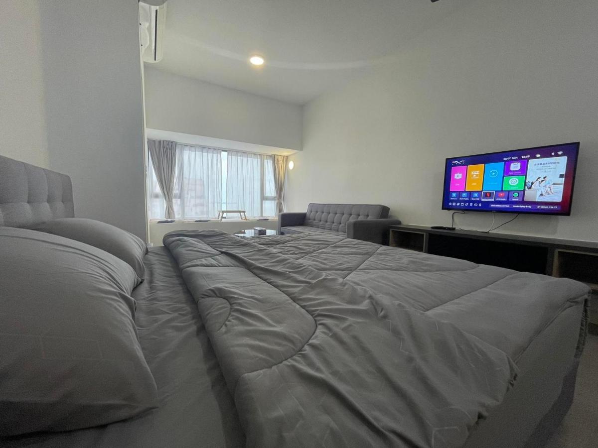 Melaka Imperio Residence With Wifi And Poolseaview ภายนอก รูปภาพ